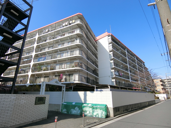【YDマンション鶴見A棟】外観