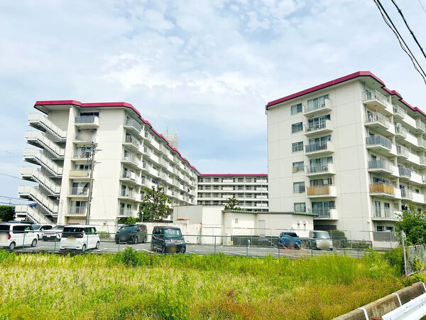 【イトーピア向日マンション】外観 【イトーピア向日マンション】外観