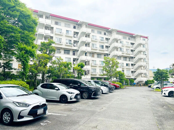 【イトーピア向日マンション】駐車場 【イトーピア向日マンション】駐車場