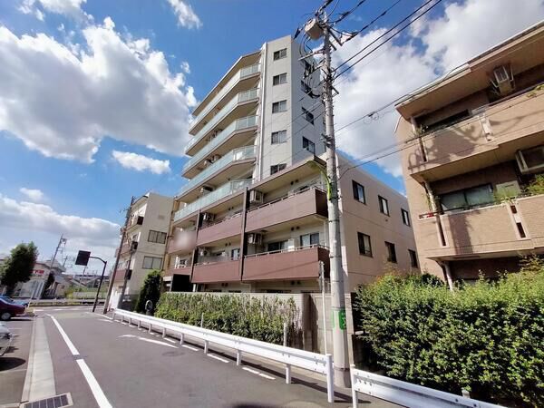 【ベルジュール世田谷桜丘】外観写真