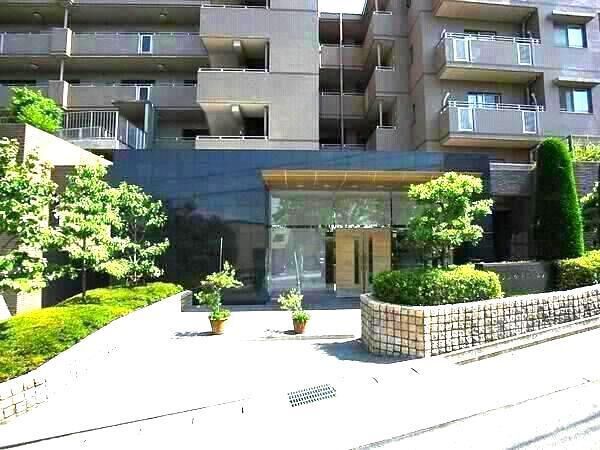 【藤和東山公園ホームズ】エントランス１