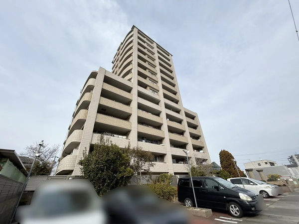 【ライオンズマンション港西第5】外観 【ライオンズマンション港西第5】外観