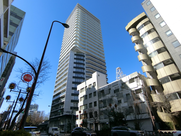 【Brillia Tower池袋West】外観