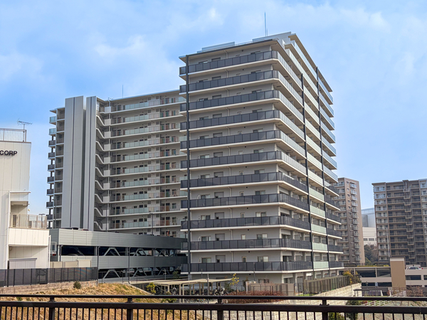 【リビオ彩都】外観 【リビオ彩都】外観