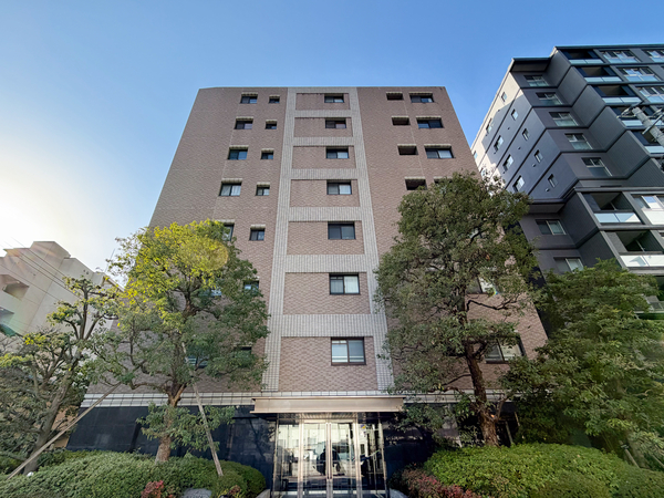 【ルイシャトレ室町】外観