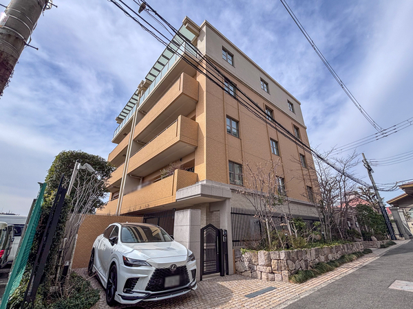 【グランドメゾン夕陽丘町】外観