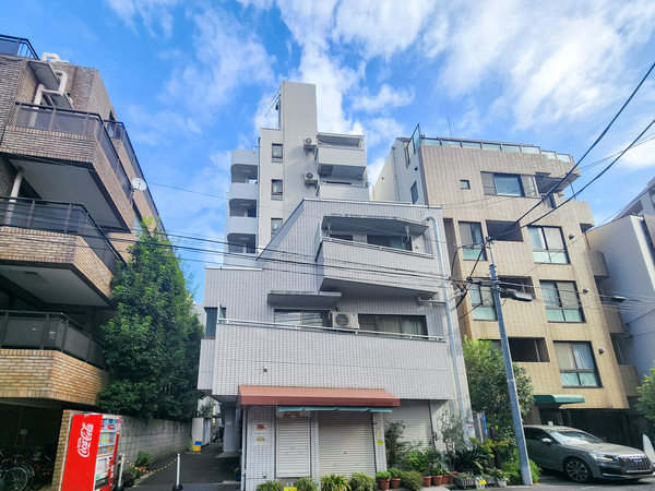 【ドルフ南麻布】外観