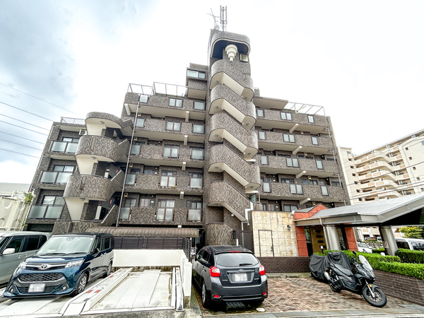 【リベラル中央林間】外観