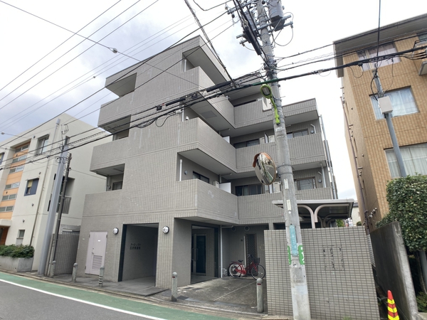 パークノヴァ三軒茶屋南 1枚目 パークノヴァ三軒茶屋南
