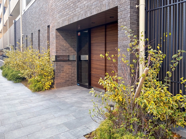 【プレサンスロジェ門真ザ・レジデンス】エントランス 【プレサンスロジェ門真ザ・レジデンス】エントランス