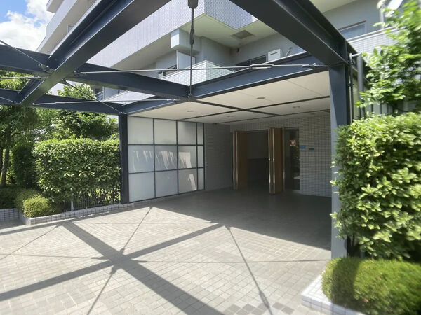 【八乙女シティハウス】エントランス