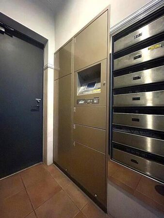 （宅配ボックス）