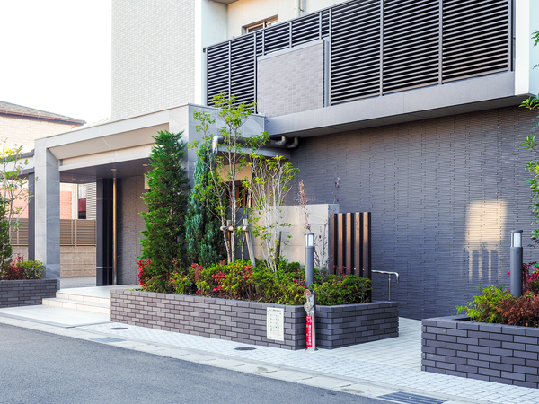 【モアグレース勝川】エントランス 【モアグレース勝川】エントランス