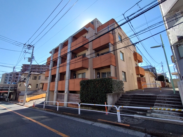 【パレホームズ大井町】外観