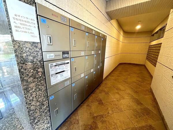 （宅配ボックス）