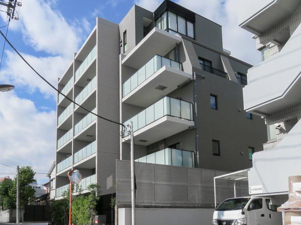 【オープンレジデンシア練馬桜台コート】外観