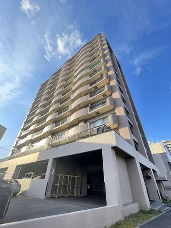 【ロジェ月寒中央ステーション】外観