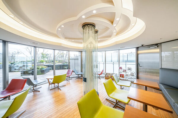 【プラウドタワー大泉学園】ラウンジ