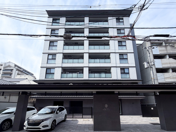 【イーグルコート伏見桃山フロント】外観