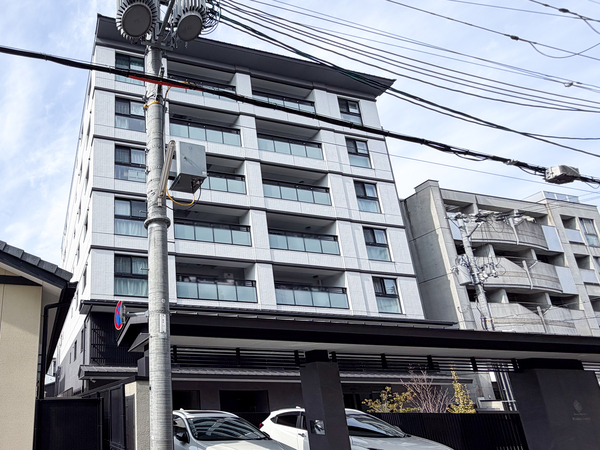 【イーグルコート伏見桃山フロント】外観