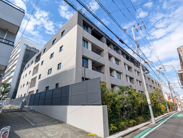 【ブランズ牛込柳町】外観