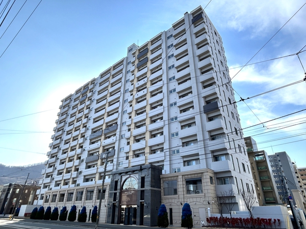 【グランファーレ伏見アクアスプリングス】外観