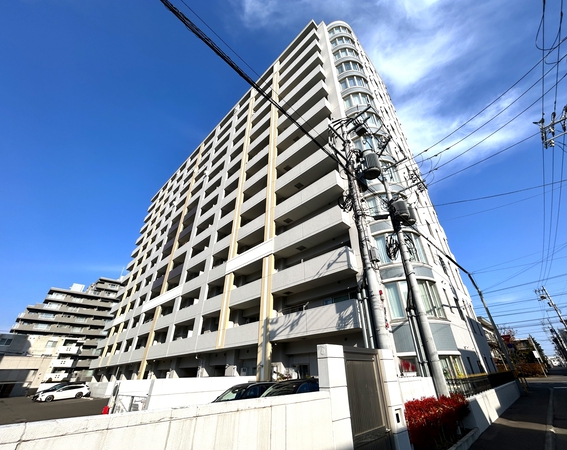 【グランファーレ伏見アクアスプリングス】外観