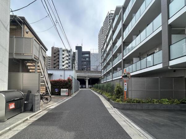 【パレステージ練馬Ⅱ】前面道路 【パレステージ練馬Ⅱ】前面道路