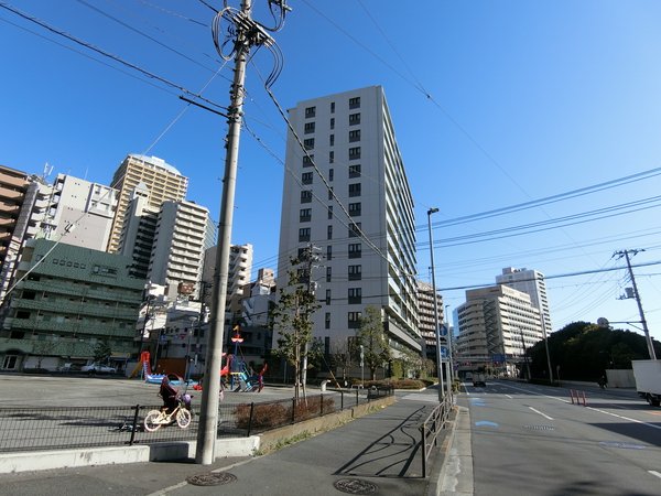 【プラウド川崎柳町】外観