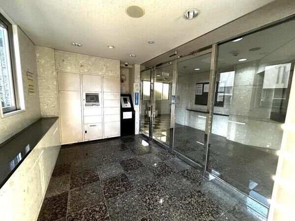 【アクタス天神アネックス】エントランス1