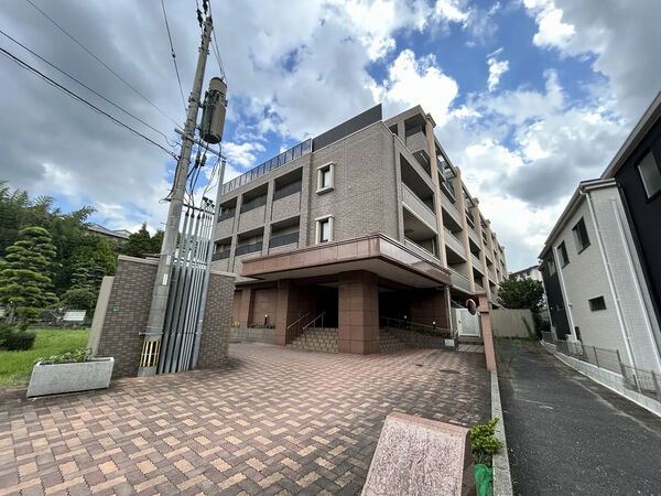 【エンゼルブレッサ友泉亭】外観 【エンゼルブレッサ友泉亭】外観