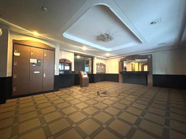 【エンゼルブレッサ友泉亭】エントランス 【エンゼルブレッサ友泉亭】エントランス