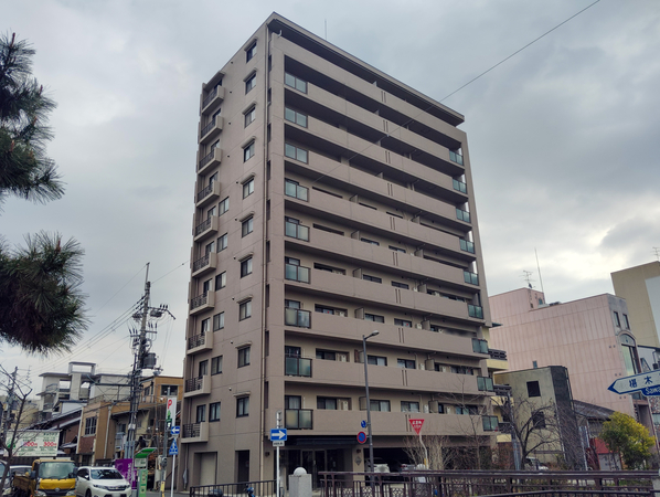 【リソシエ御所西】外観 【リソシエ御所西】外観