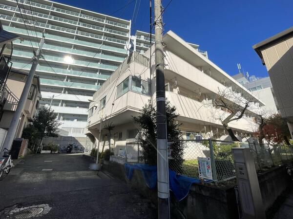 ガーディナ初台