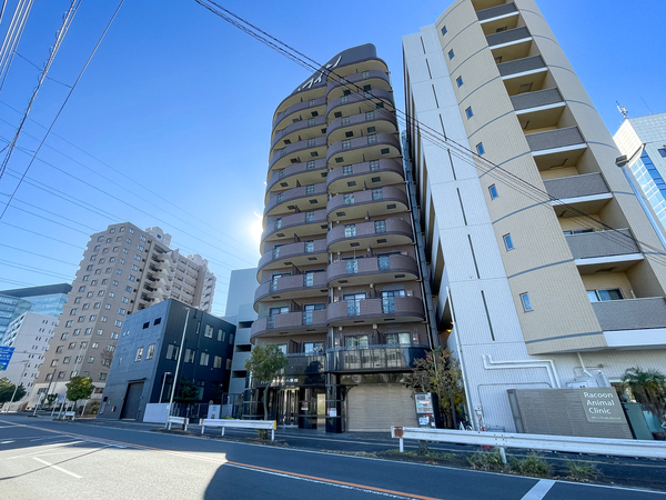 【グリフィン新横浜八番館】外観