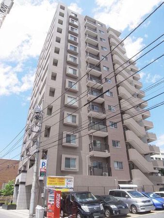 【日神パレステージ大宮パルティール】外観