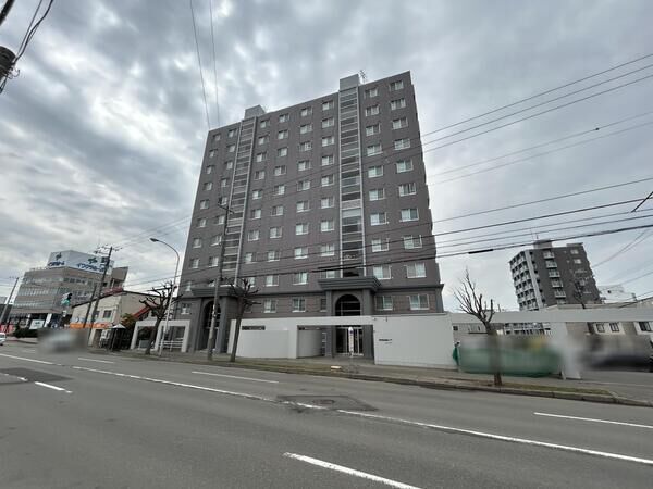 エクセルシオールプレタ学園前