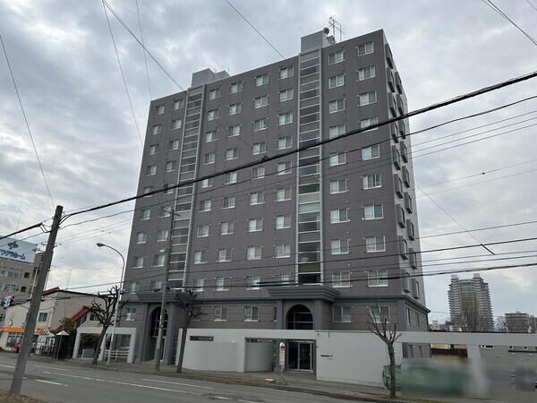 エクセルシオールプレタ学園前