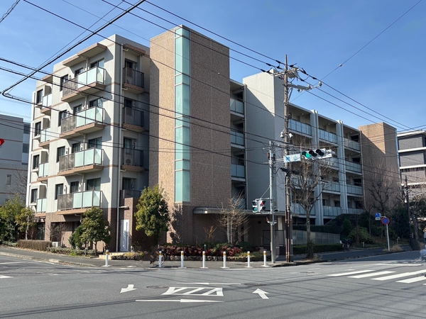 【ドレッセあざみ野ガーデンソレイユ】外観