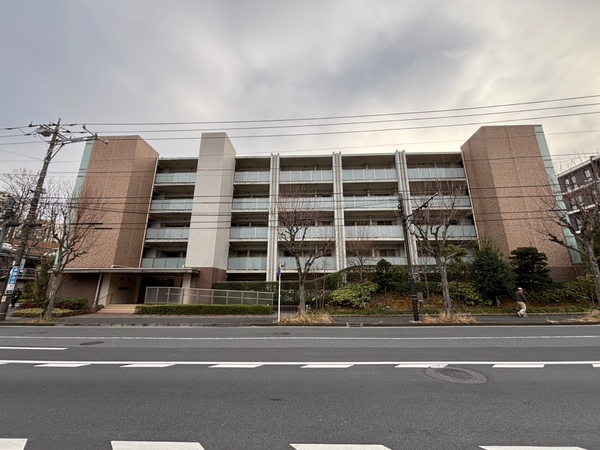 【ドレッセあざみ野ガーデンソレイユ】外観