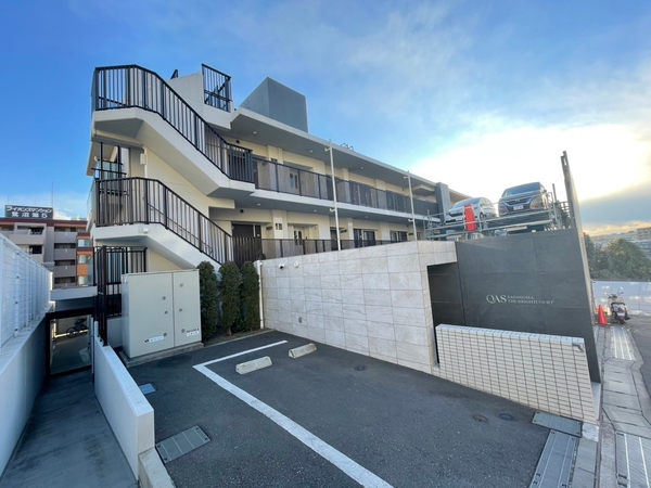 【クオス鷺沼ザブライトコート】外観