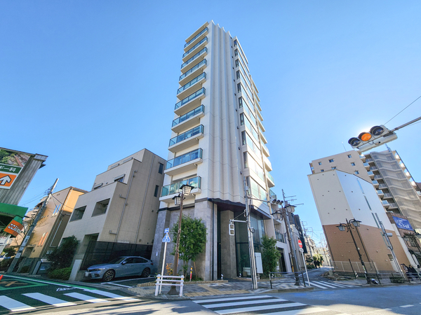 【ソルフィエスタ町屋】外観