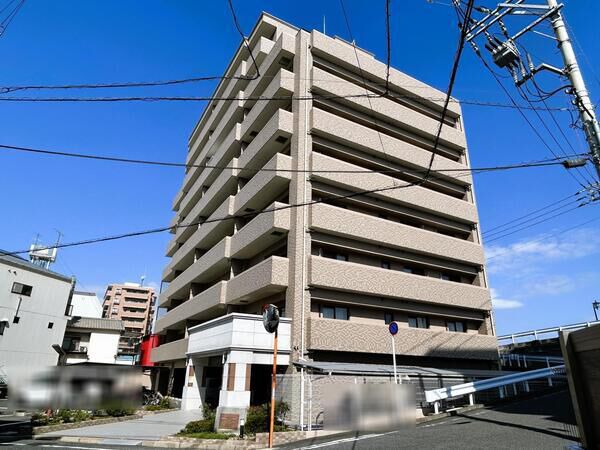 【ロイヤルシャトー東雲】<外観> 【ロイヤルシャトー東雲】<外観>