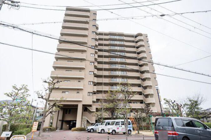 【ファミール鶴見】外観