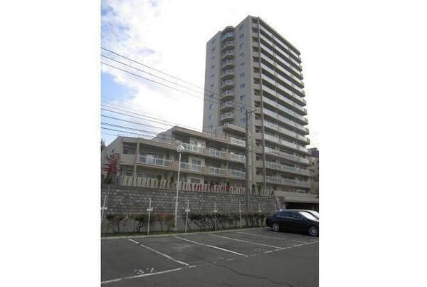 ラピスヒルズ澄川 3枚目 ラピスヒルズ澄川