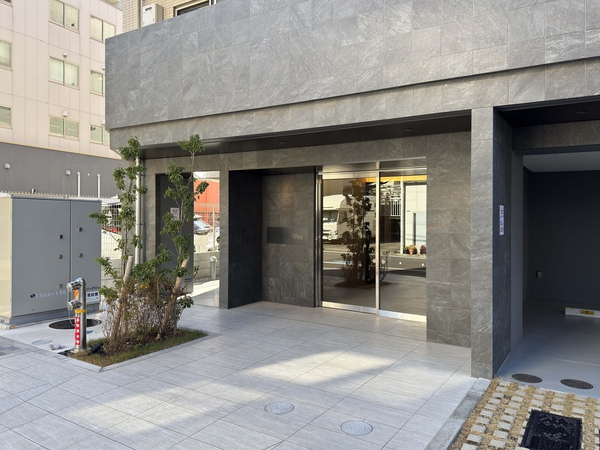 【ヴァースクレイシア門前仲町ザ・レジデンス】エントランス