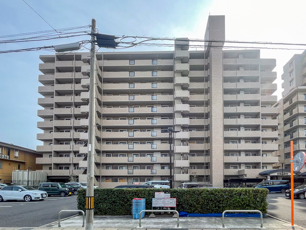 【アクシーズ一宮1番館】外観