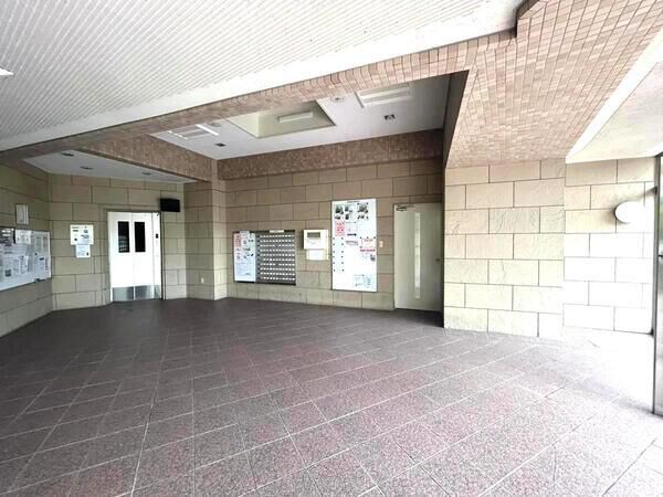 【ふよう香椎浜ハイツ】A2号棟 エントランス2 【ふよう香椎浜ハイツ】A2号棟 エントランス2