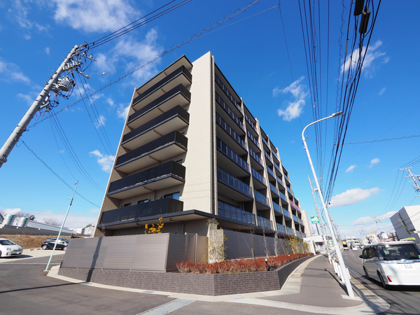 【サンメゾン徳重】外観 【サンメゾン徳重】外観