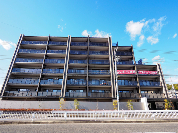 【サンメゾン徳重】外観 【サンメゾン徳重】外観